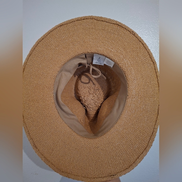 Straw Rancher Hat - Picture 5 of 7